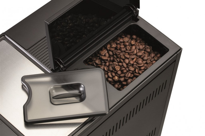 Nivona NICR 820 CafeRomatica - předváděcí